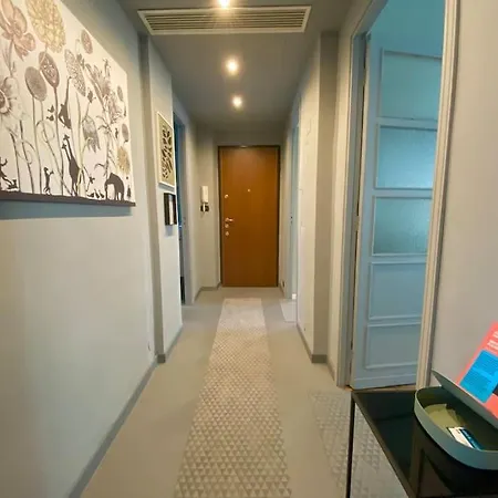 Casa Lola Tra Centro E Crocetta Apartment