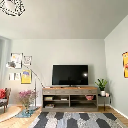 Casa Lola Tra Centro E Crocetta Apartment